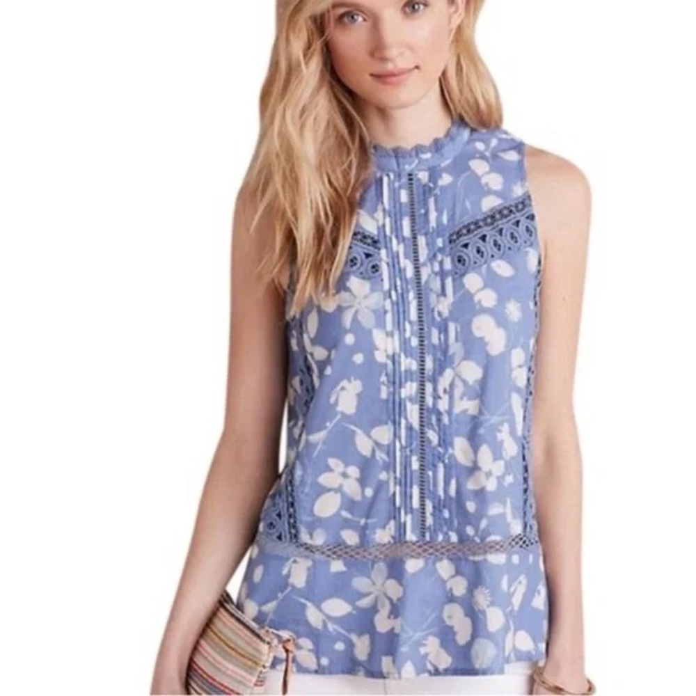 Anthro Vanessa Virginia Floral Blue Sleeveless Top with lace and buttons